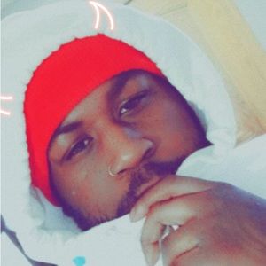 Meet your Posher, Gregory